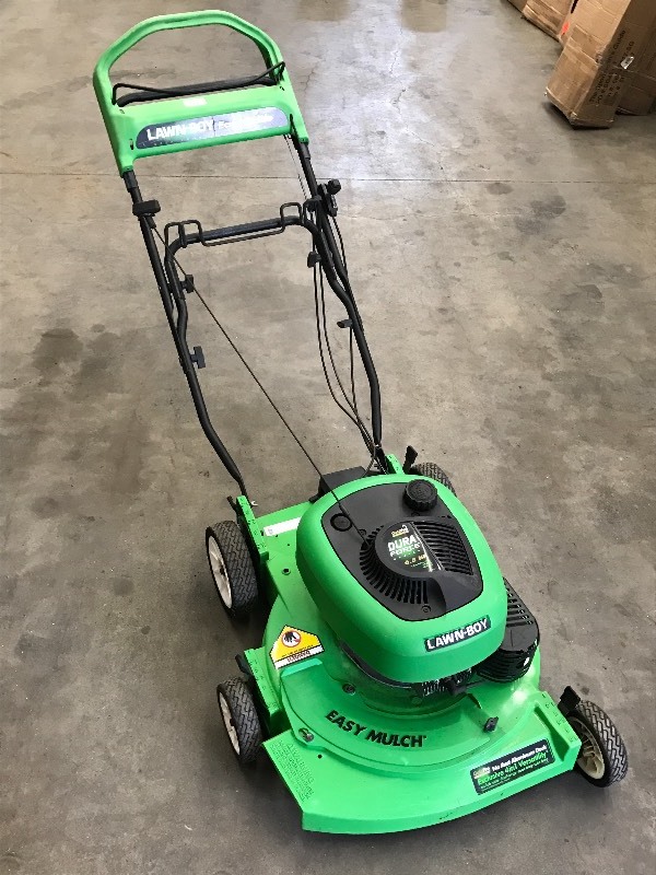 lot 23 image: Lawn Boy 21 Self-Propelled Lawn Mo...