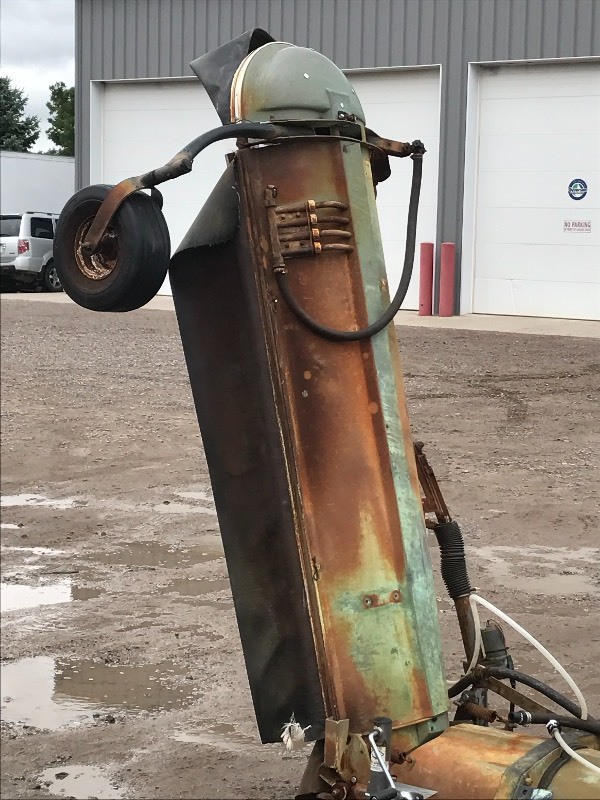 lot 24 image: Commercial 16ft Sprayer, Front Or R...