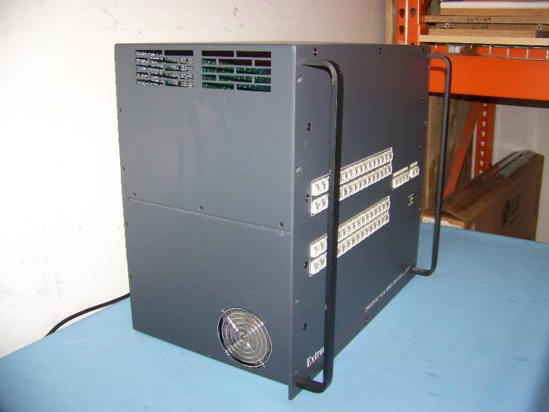 lot 83 image: Extron Electronics, Crosspoint Plus Series, Switcher with DVSP