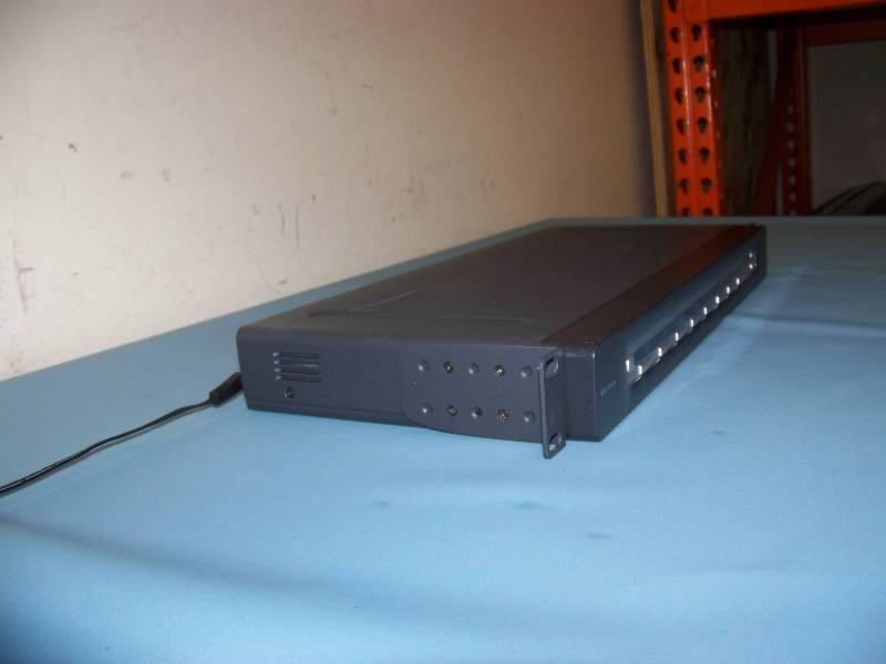 lot 90 image: Belkin, Switcher