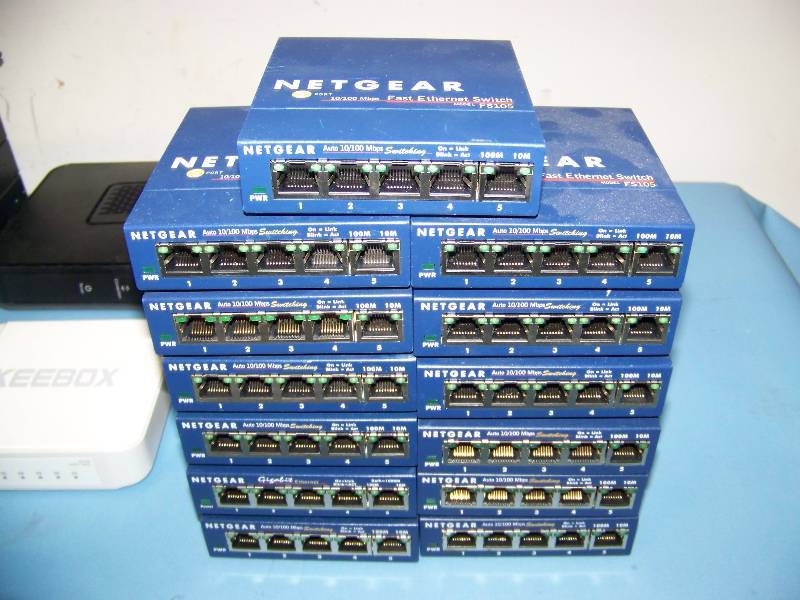lot 113 image: Miscellaneous Routers, Ethernet Switches, Encoders, 8gb Fibre Channel SFP Modules and more