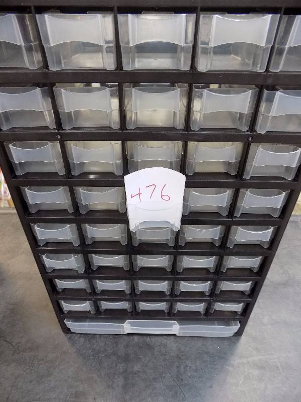 lot 476 image: 24 Drawer Parts Organizer