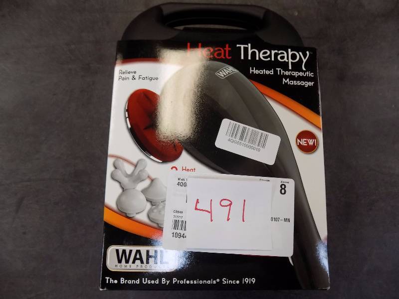 lot 491 image: Wahl Heat Therapeutic Massager