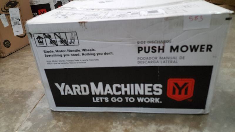 lot 583 image: Yard Machines 20 Push Gas Lawnmower Red