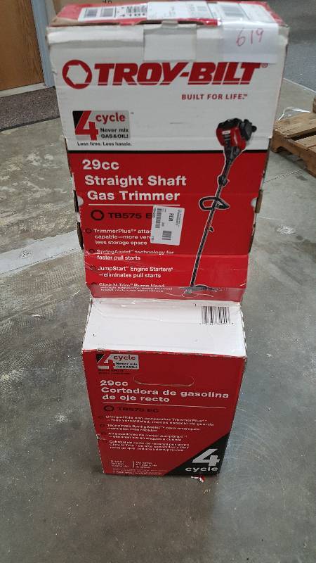 lot 619 image: Troy-Bilt 17 Straight-Shaft Gas Grass Trimmer