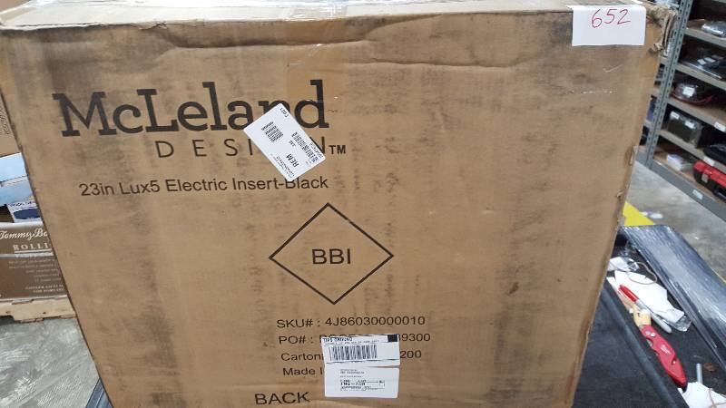 lot 652 image: Electric Fireplace Heater Insert