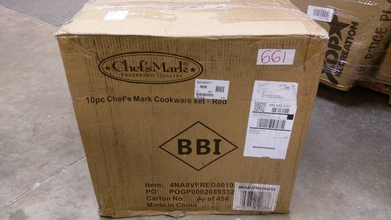 lot 661 image: 15pc Alcove Cookware set with Red