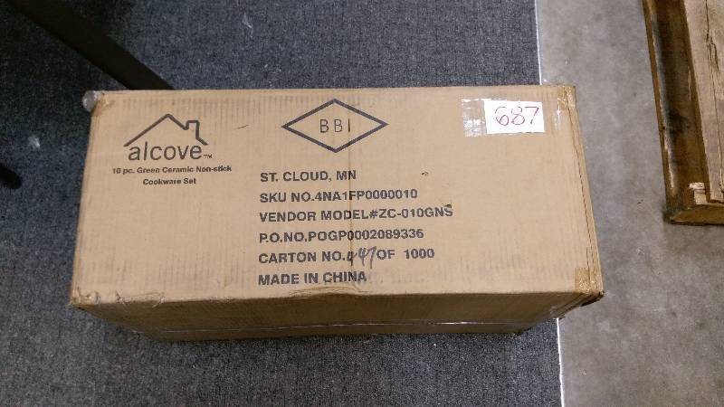 lot 687 image: alcove 10-Pc. Nonstick Green Ceramic Cookware Set