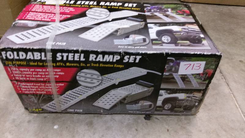 lot 713 image: Larin 6ft Dual Purpose Steel Ramp Set