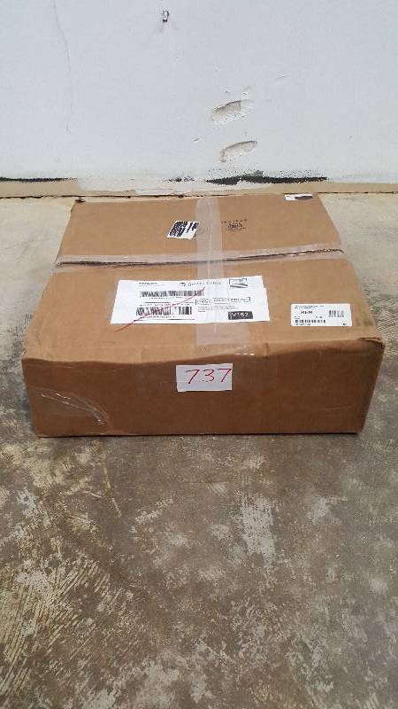 lot 737 image: IMUSA Global Kitchen GKG-61021 14-Inch Light Cast Iron Wok