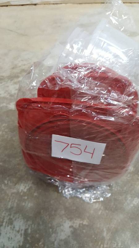 lot 754 image: alcove 30-Pc. Plastic Food Storage Set