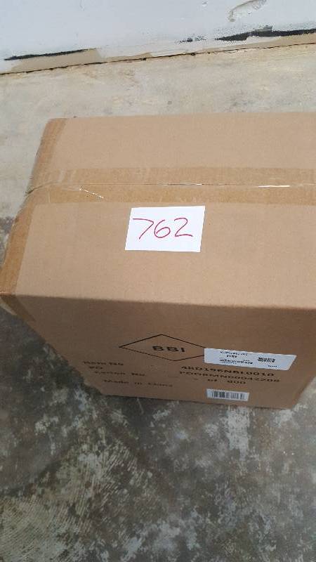 lot 762 image: ChefsMark Deluxe Juicer (5.2L) Black