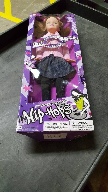lot 812 image: 24 Lovee Little Hip Hops Bilingual Doll  Brunette