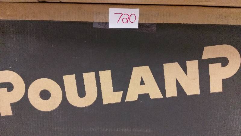 lot 720 image: Poulan Pro 20 Push Gas Lawnmower Black