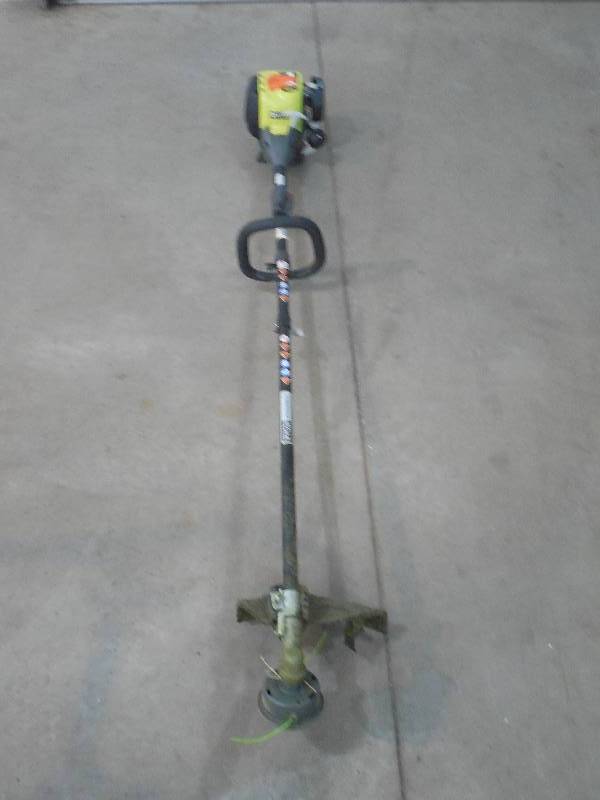 4-Cycle 30cc Attachment Capable Straight Shaft Gas Trimmer