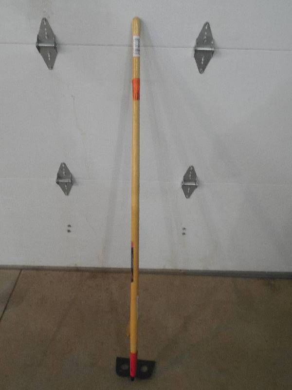 Razor-Back 7 in. Forged Gooseneck Mortar Hoe