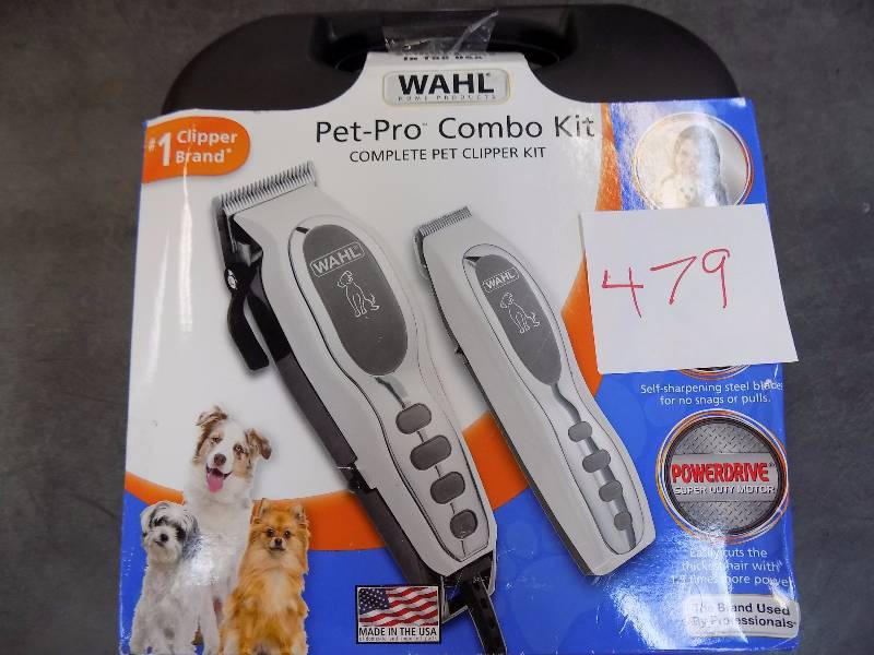 lot 479 image: Wahl Pet Pro 17pc Grooming Kit