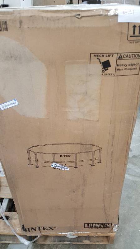 lot 621 image: Intex 15 x 48 Metal Frame Pool