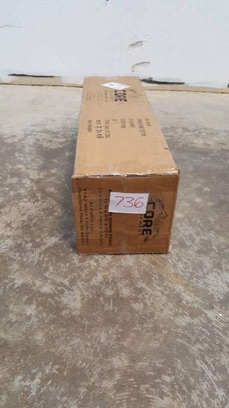lot 736 image: Core Equipment 11 x 9 6-Person Dome Tent