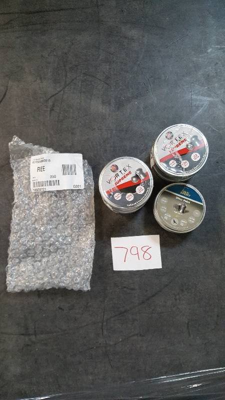 lot 798 image: Lot of 3 - .177 & .22 Caliber Airgun Pellets - 500 Count each