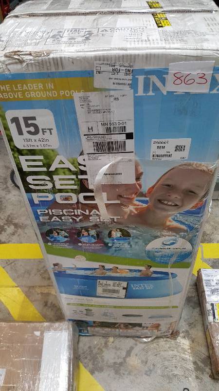 lot 863 image: Intex 15 x 42 Easy Set Pool