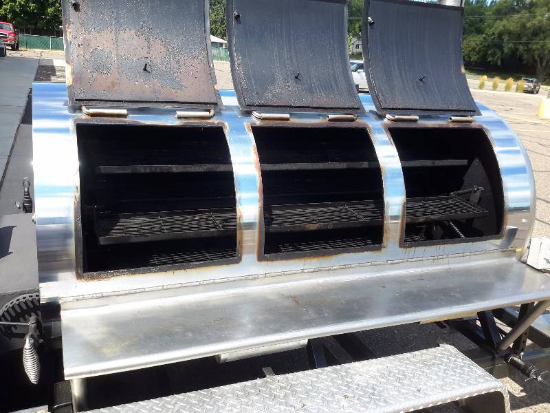 lot 1A image: Silver Bullet Grill System on Trailer