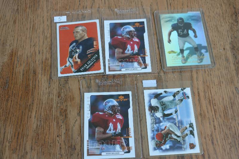 lot 105 image: 5 Brian Urlacher Rookie cards...