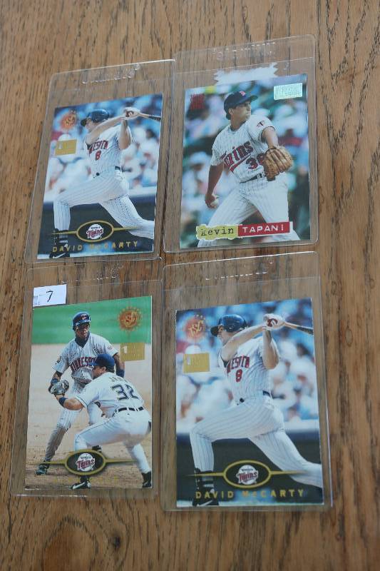lot 107 image: 4 Stadium Club Minnesota Twins 1 Da...