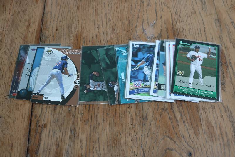 lot 189 image: 15 Minnesota twins Rookie cards...