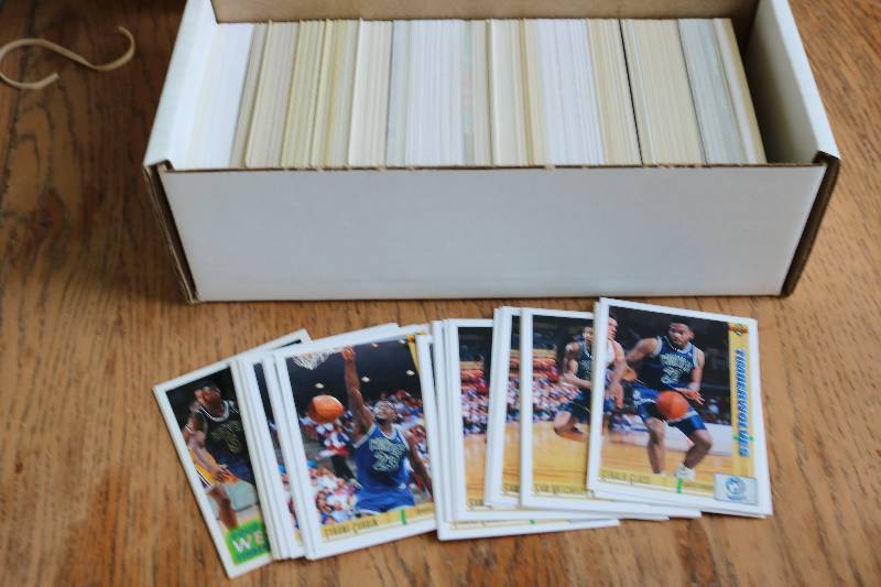 lot 197 image: Minnesota Timberwolves cards...