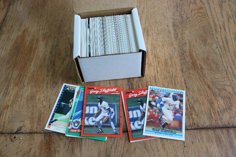lot 162 image: 200 Gary Seffield cards...
