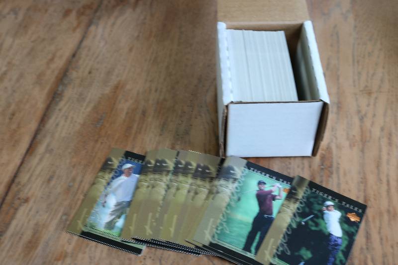 lot 180 image: 100 Tiger woods cards...