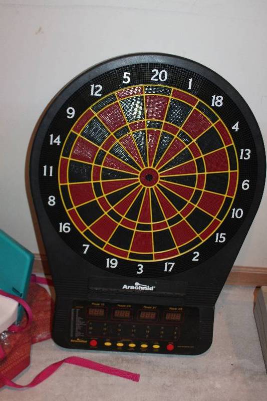 lot 24 image: Electronic Dart Board