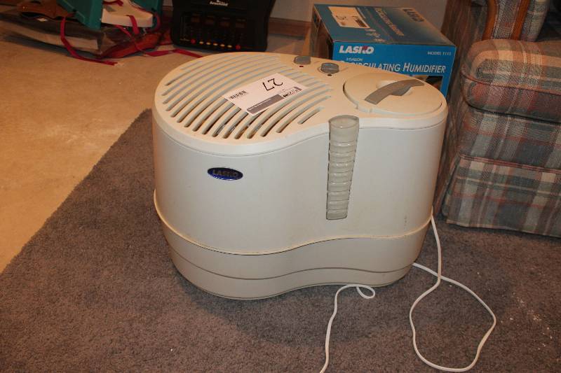 lot 27 image: Lasko Humidifer