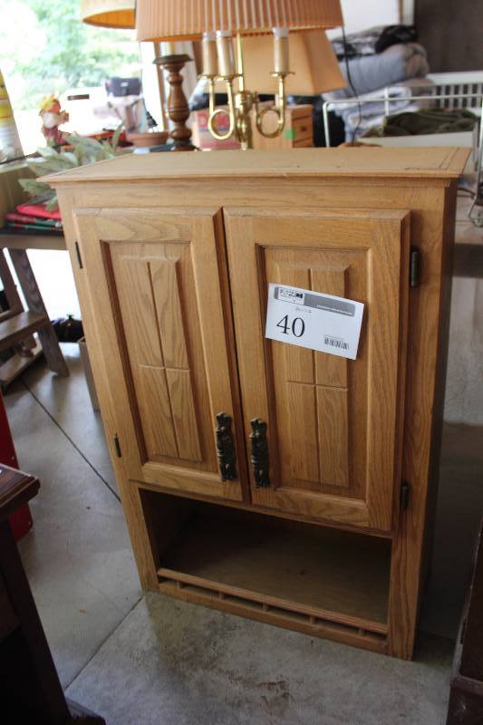 lot 40 image: 2-Door 3-Shelf Wood Cabinets