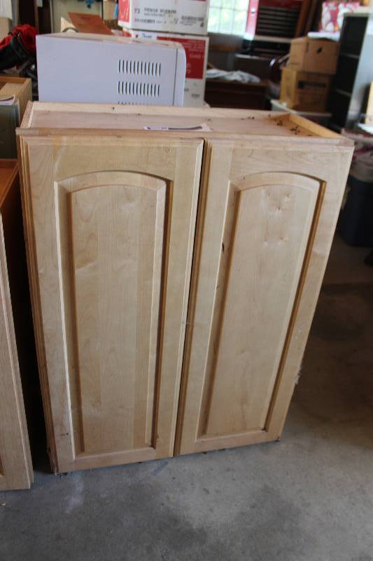 lot 32 image: 2-Door Wall Mount Wood Cabinets