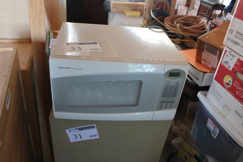 lot 33 image: Sharp Microwave
