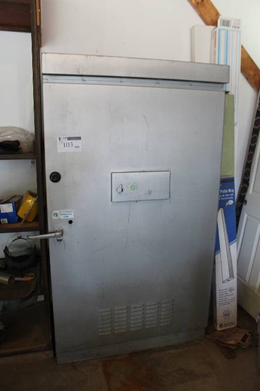 lot 103 image: Honeywell Traffic Management Waterproof Signal Cabinet