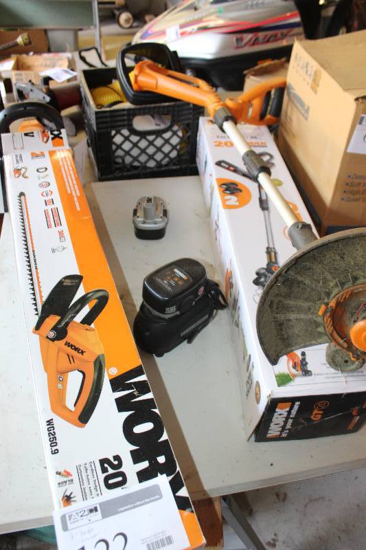 lot 122 image: Lot of (2) Workx Electric Hedge Trimmer, Weed Whip