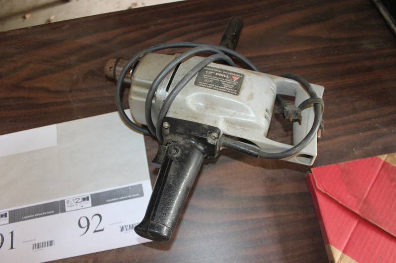 lot 92 image: Chicago Power Tools Industrial Reversible 12in. Drill