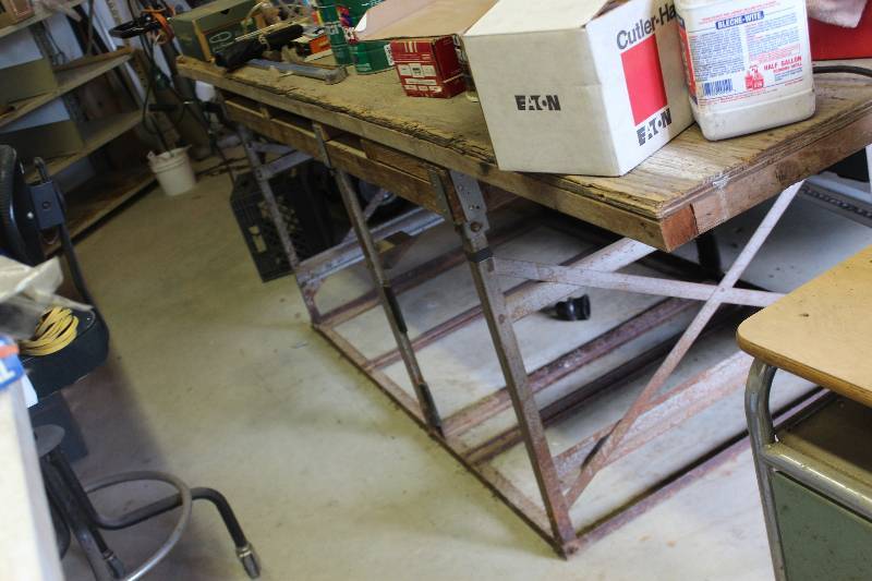lot 126 image: Storage Rack