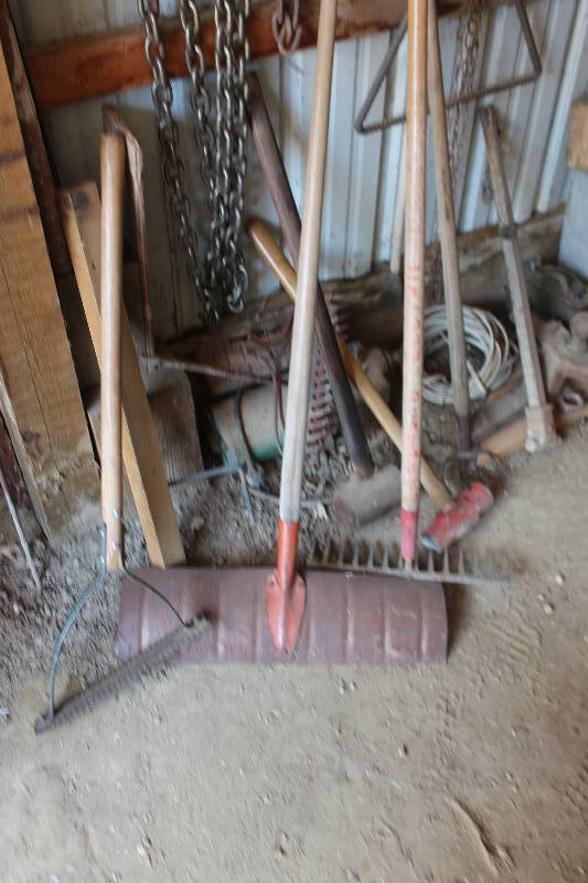 lot 145 image: Shovels, Rakes, Sledge Hammer, And More