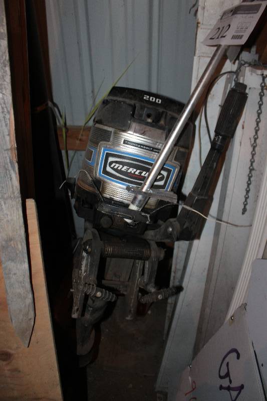 lot 212 image: Mercury Marine 200 Boat Motor