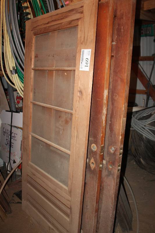 lot 169 image: Lot of (4) Wood Doors No Fixtures