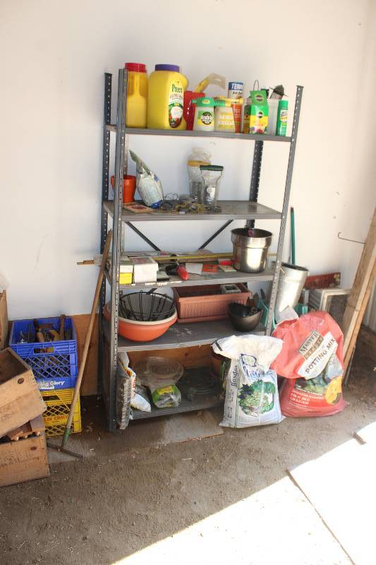 lot 252 image: Gardening Supplies - Fertilizers, Bug Spray, Plant Pots, Sprinklers, Hand Tools, And More