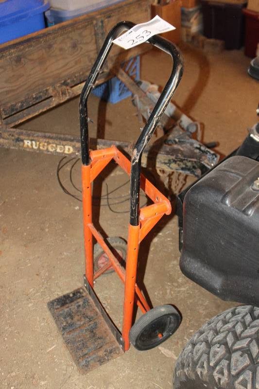 lot 253 image: 2-Wheel Hand Truck