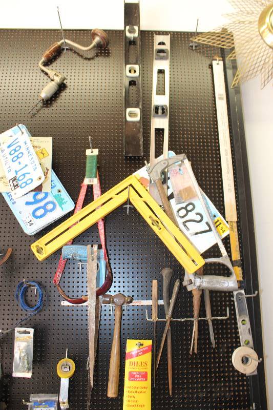 lot 267 image: Levels, Rulers, Hammers, Hand Drill, Pics, Awls