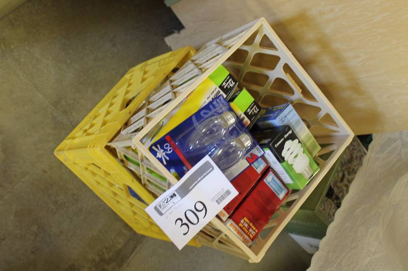 lot 309 image: 2-Bins, Flourescent Light Bulbs