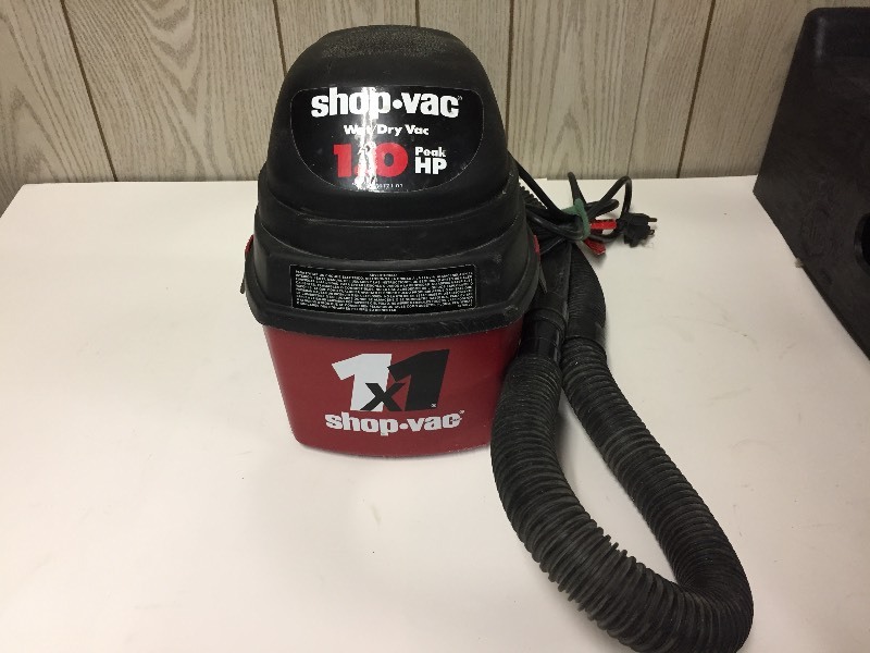 lot 47 image: Shop-Vac Wet Dry Vac