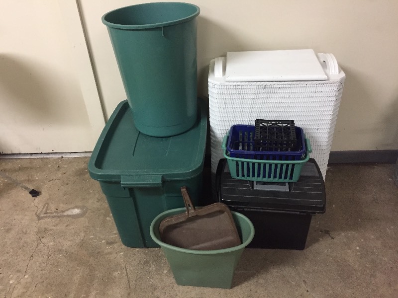 lot 70 image: Wicker Hamper & Rubbermaid Totes